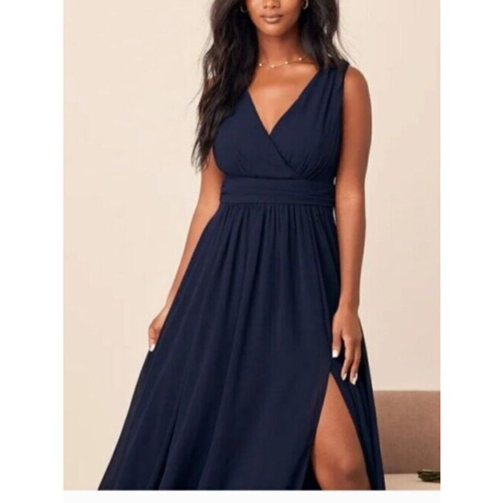Lulu's Dress Size Small Navy Blue Thoughts of Hue Surplice‎ Maxi Dress